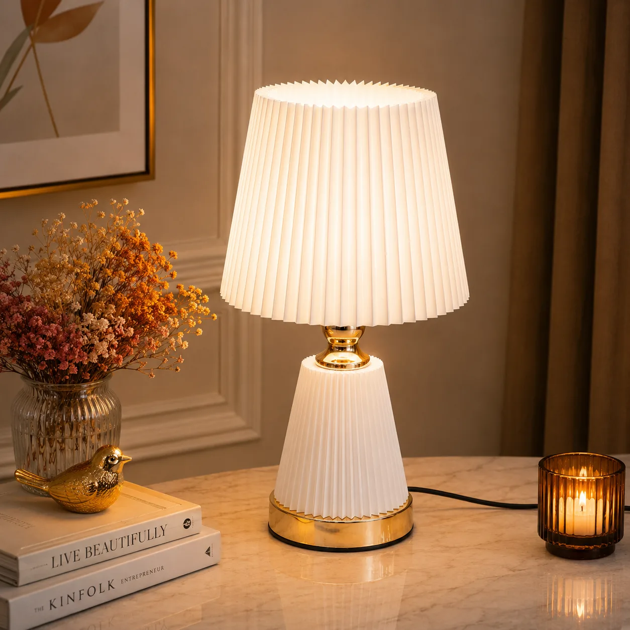 Lampe de table plissée design – Blanc