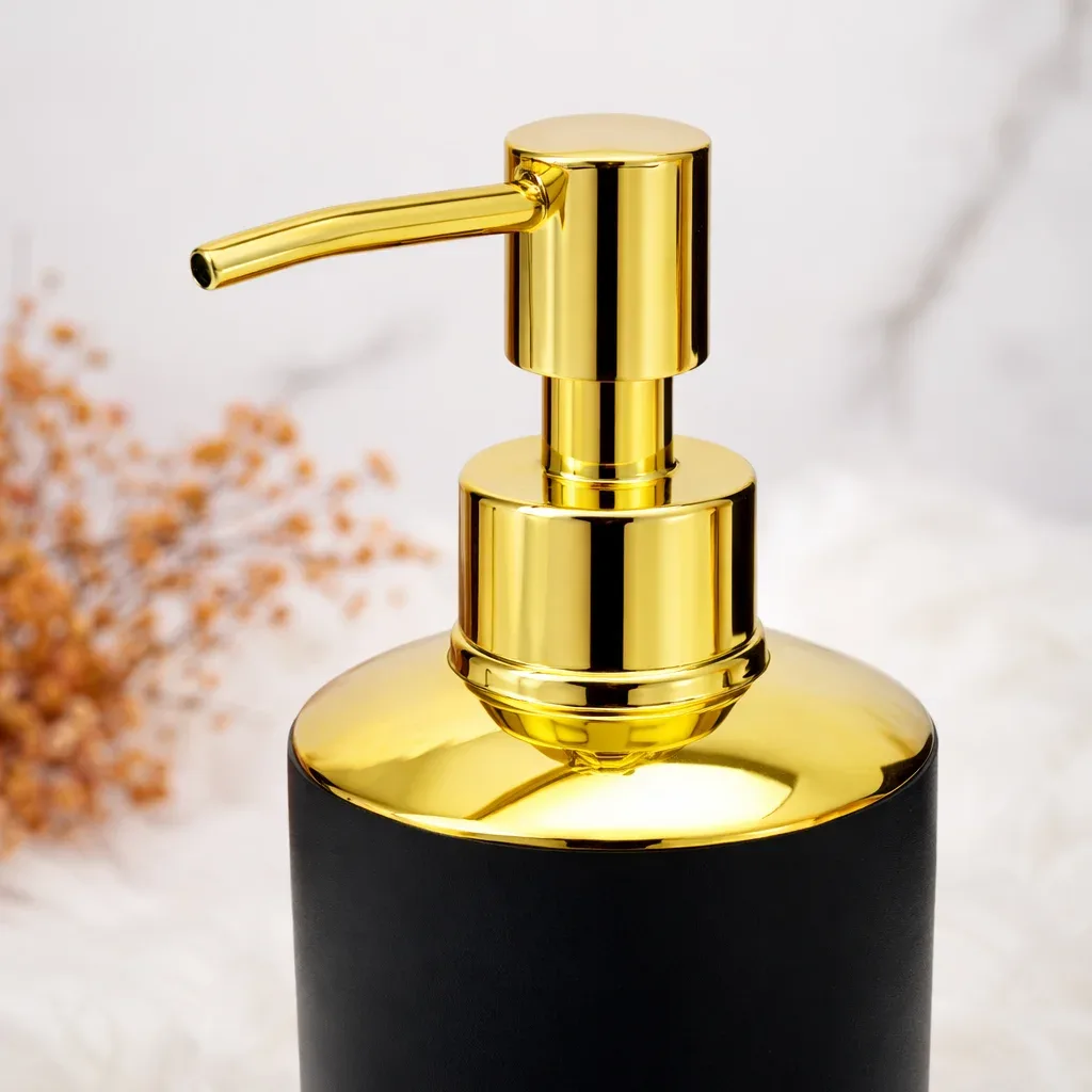 Set salle de bain 6 pièces – Couleur noir doré