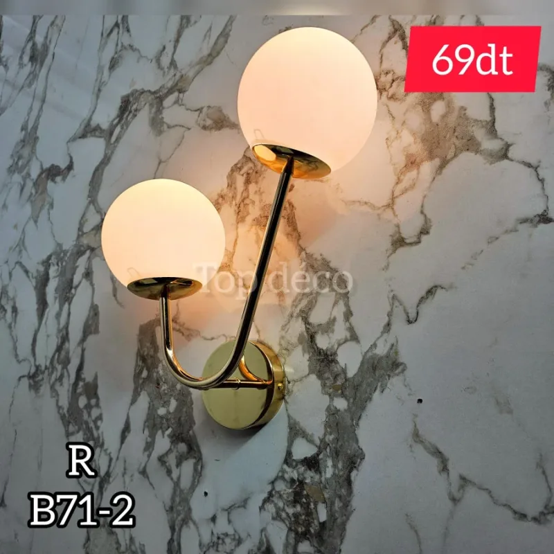 Applique murale design moderne dorée à deux globes en verre | Top Déco Tunisie