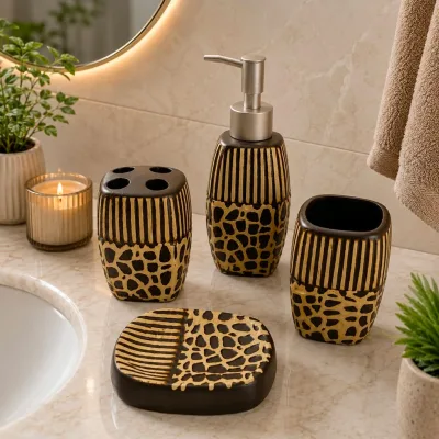 Ensemble d'Accessoires de Salle de Bain 4 Pièces en Céramique – Motif Élégance Noir & Beige | Top Déco Tunisie